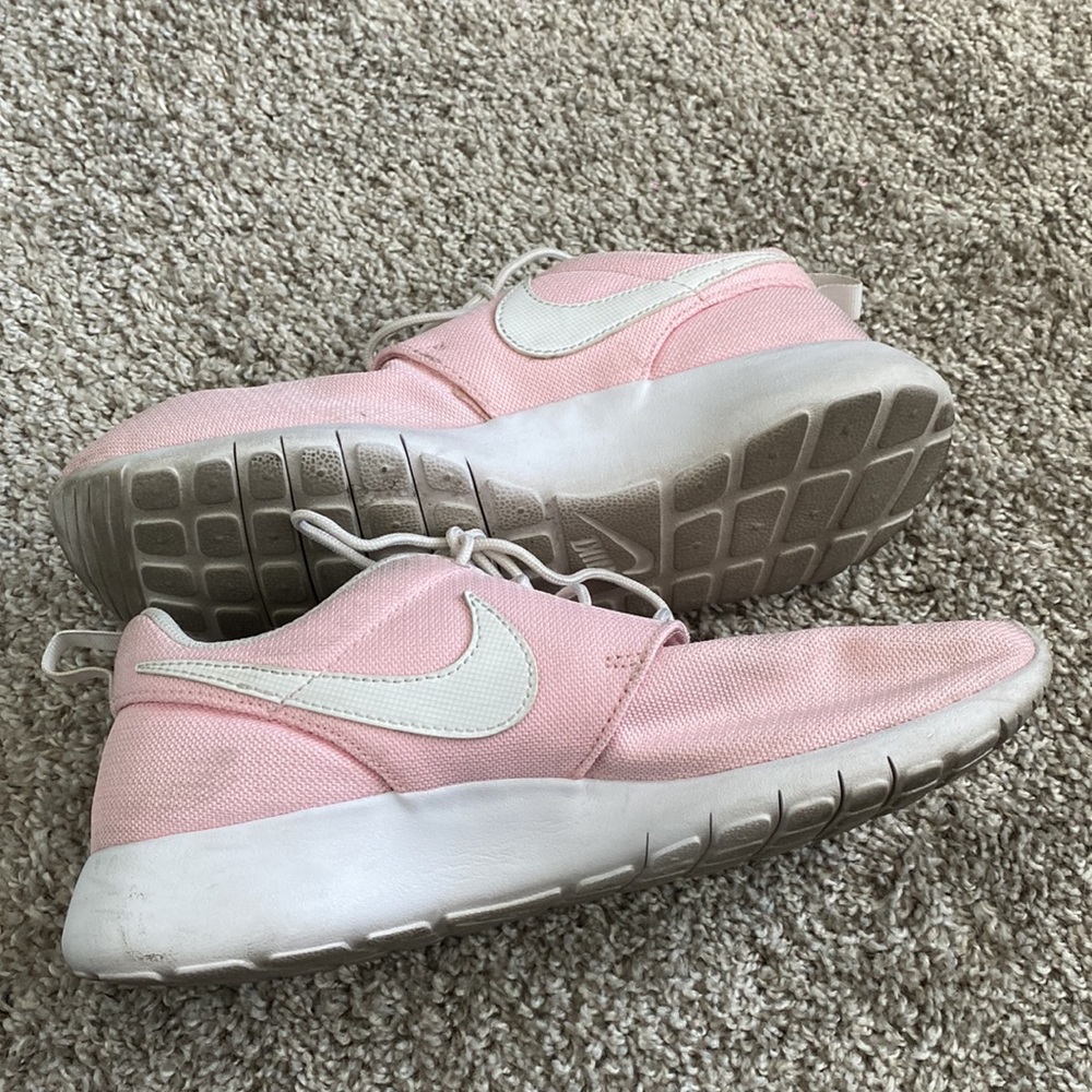Pink Nike Roche - Picture 6 of 6
